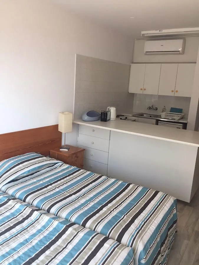 Aparthotel Nautilus Tourist Apartments Larnaca